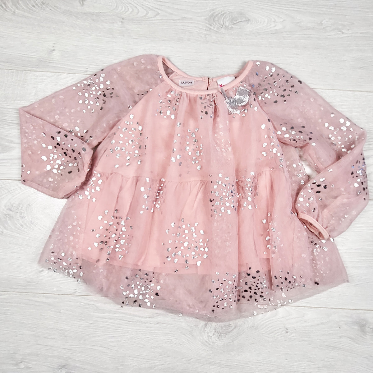 Nannette Kids pink tulle top with metallic hearts. Size 4T