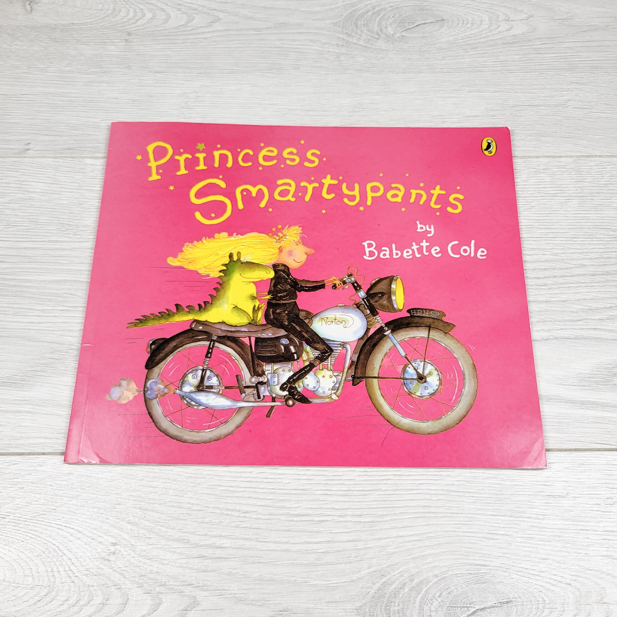 Princess Smartypants. Soft cover book