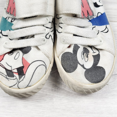 Zara Baby x Disney Mickey Mouse Canvas Sneakers. Size 8