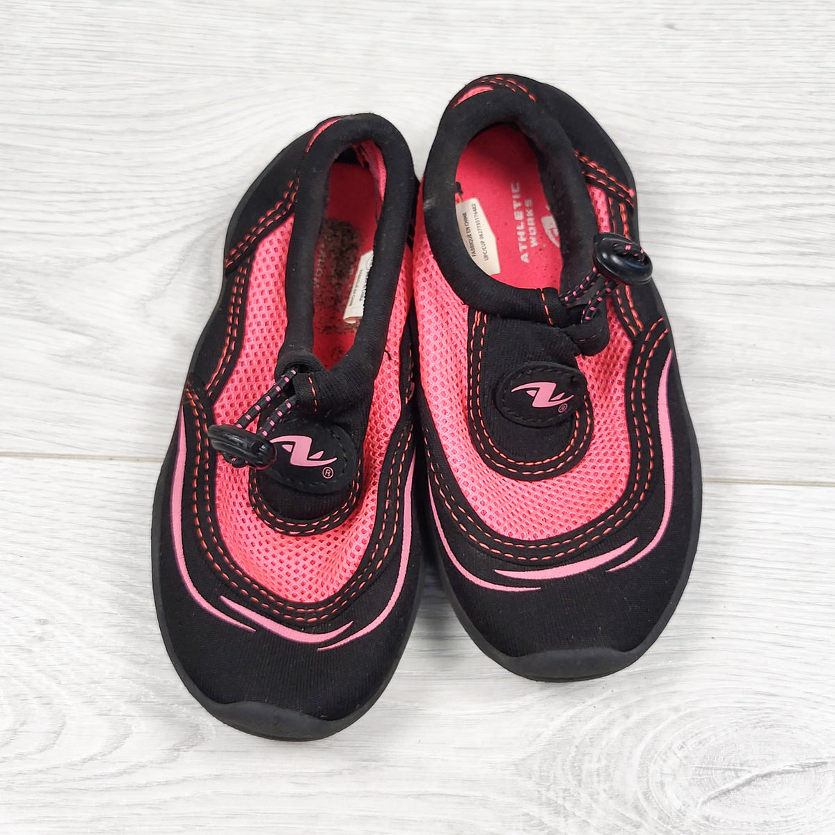 Athletic Works pink and black water / beach shoes. Size 7/8