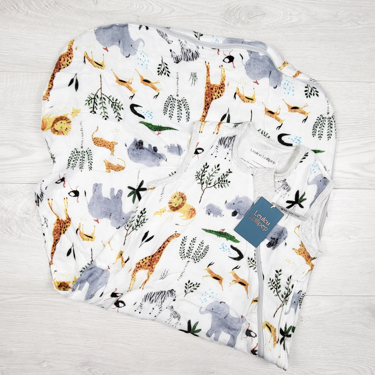 NEW - Loulou Lollipop Lightweight muslin cotton bamboo blend safari animal print sleep sack. Size 6-18 months