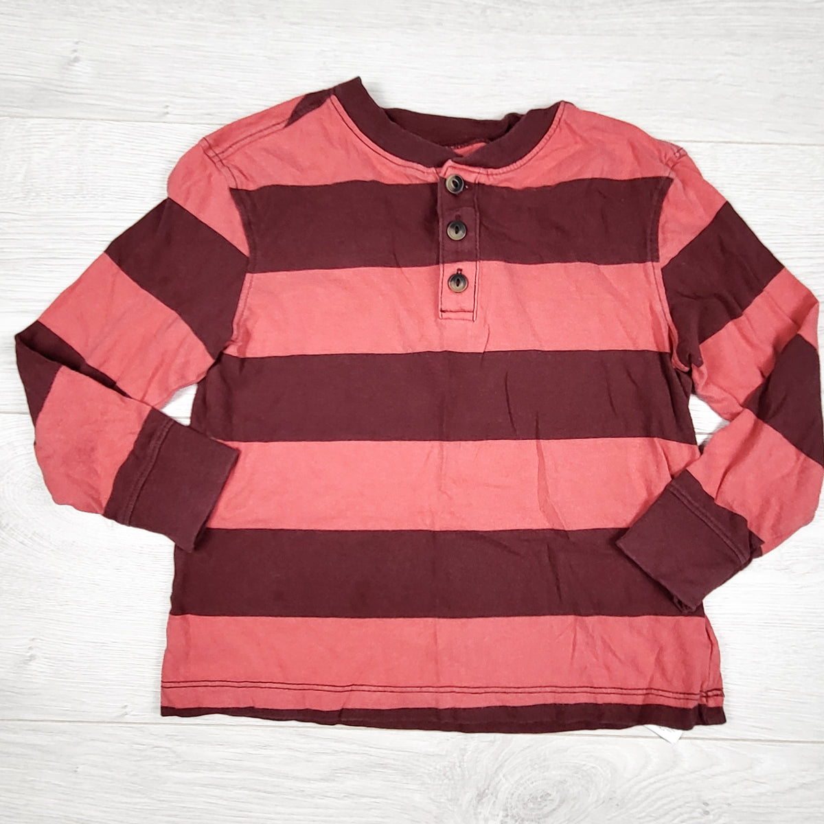 Old Navy striped long sleeve top. Size 4T