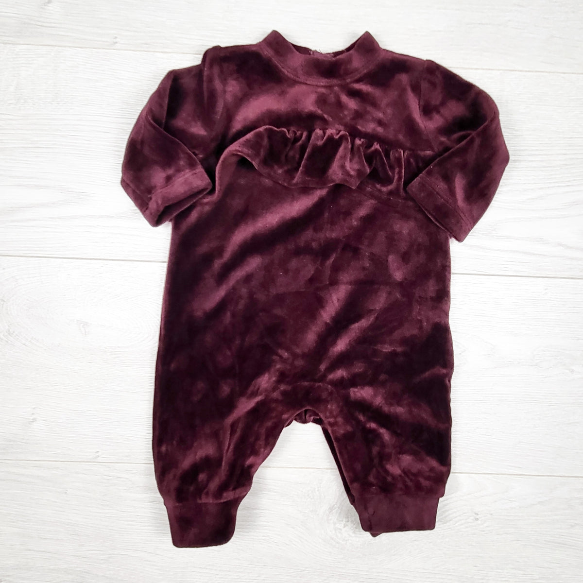 Gymboree plum coloured velour ruffle romper. Size 0-3 months