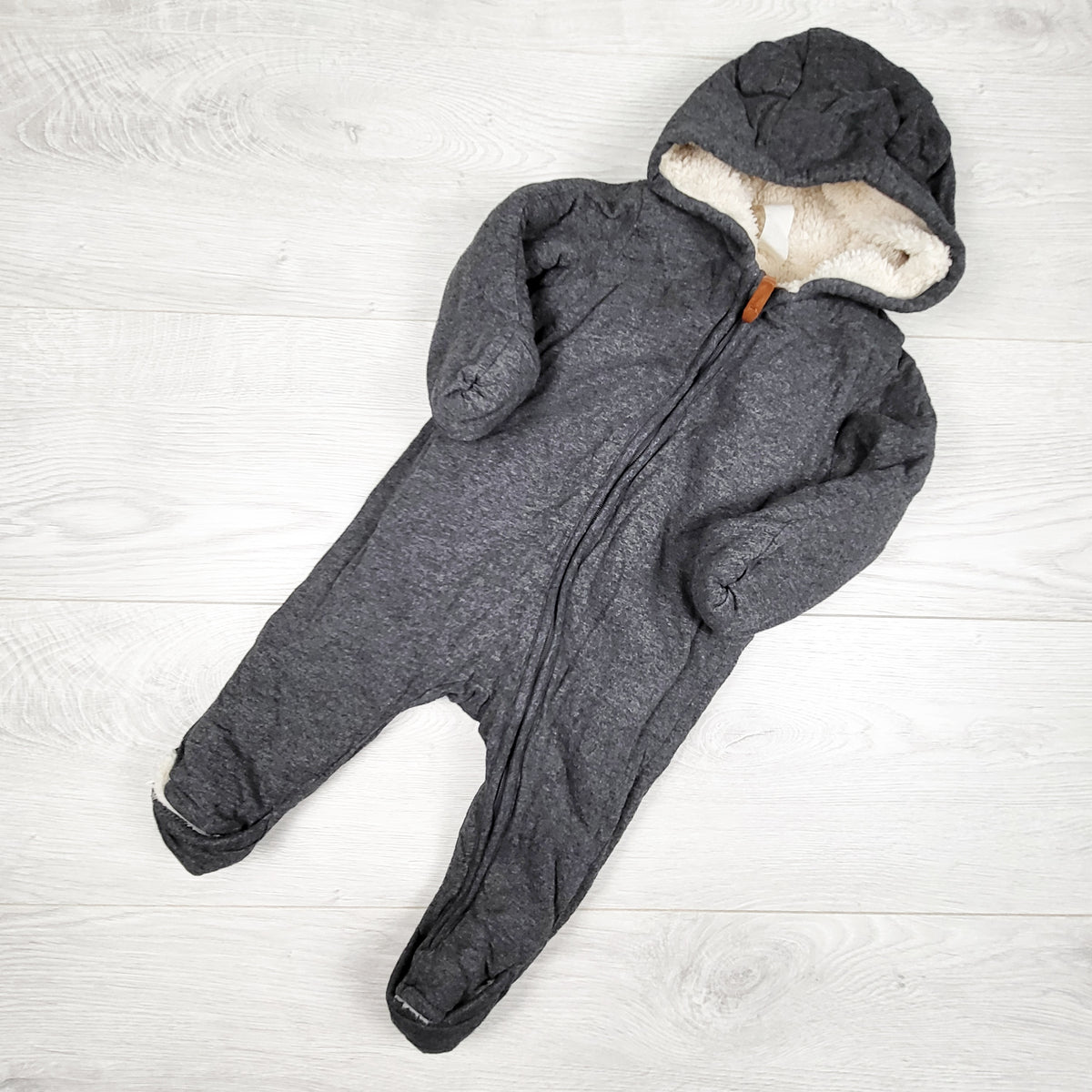 H and M grey minky lined organic cotton bunting / pram suit. Size 2-4 months