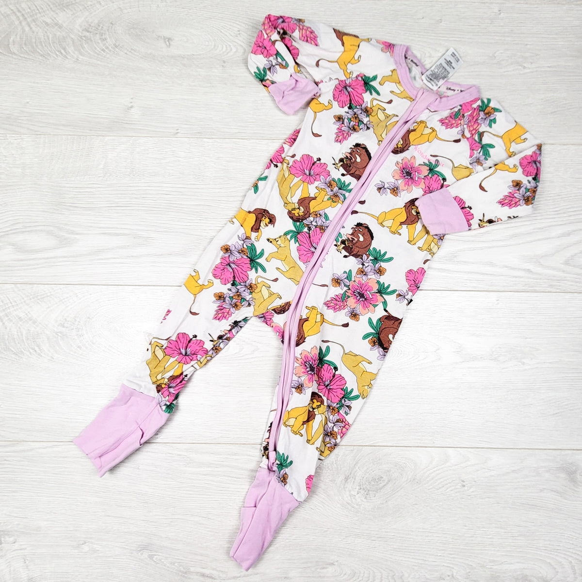 Bonds x Disney white zippered Lion King wondersuit sleeper. Size 6-12 months