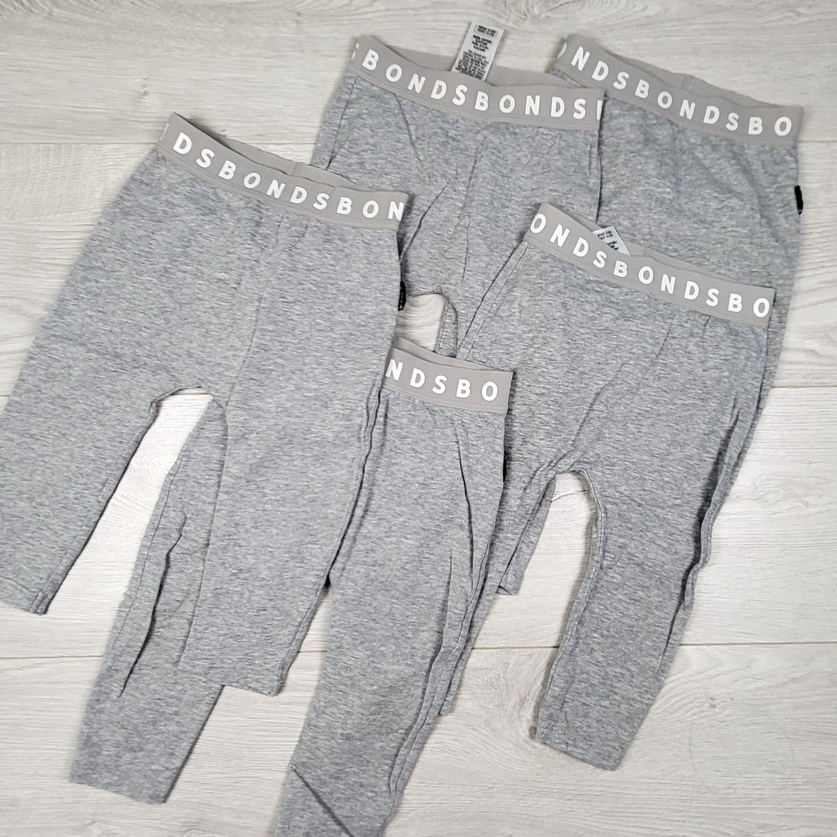 Bonds grey leggings. Size 6-12 months - price is per piece