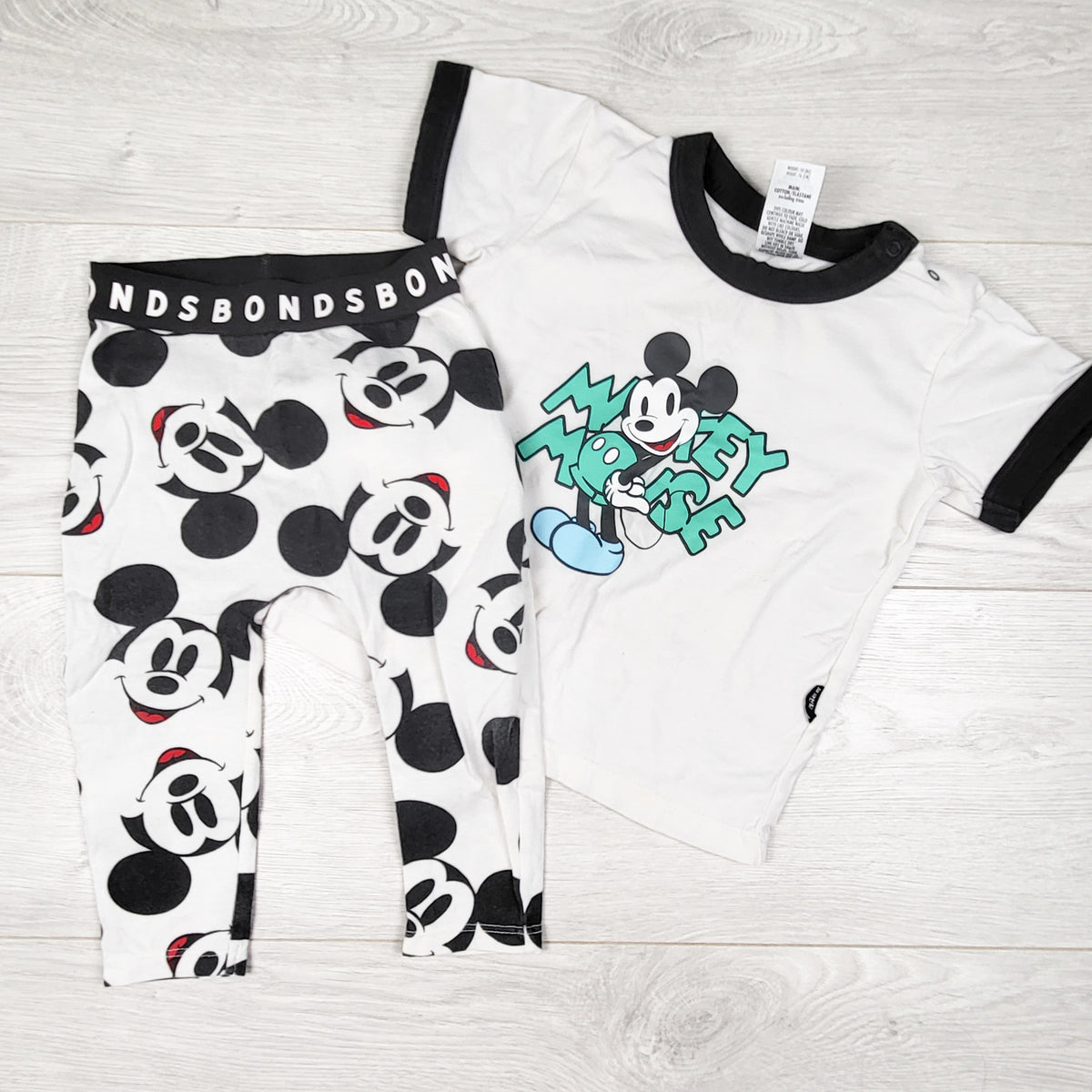 Bonds x Disney white 2pc Mickey Mouse set. Size 6-12 months