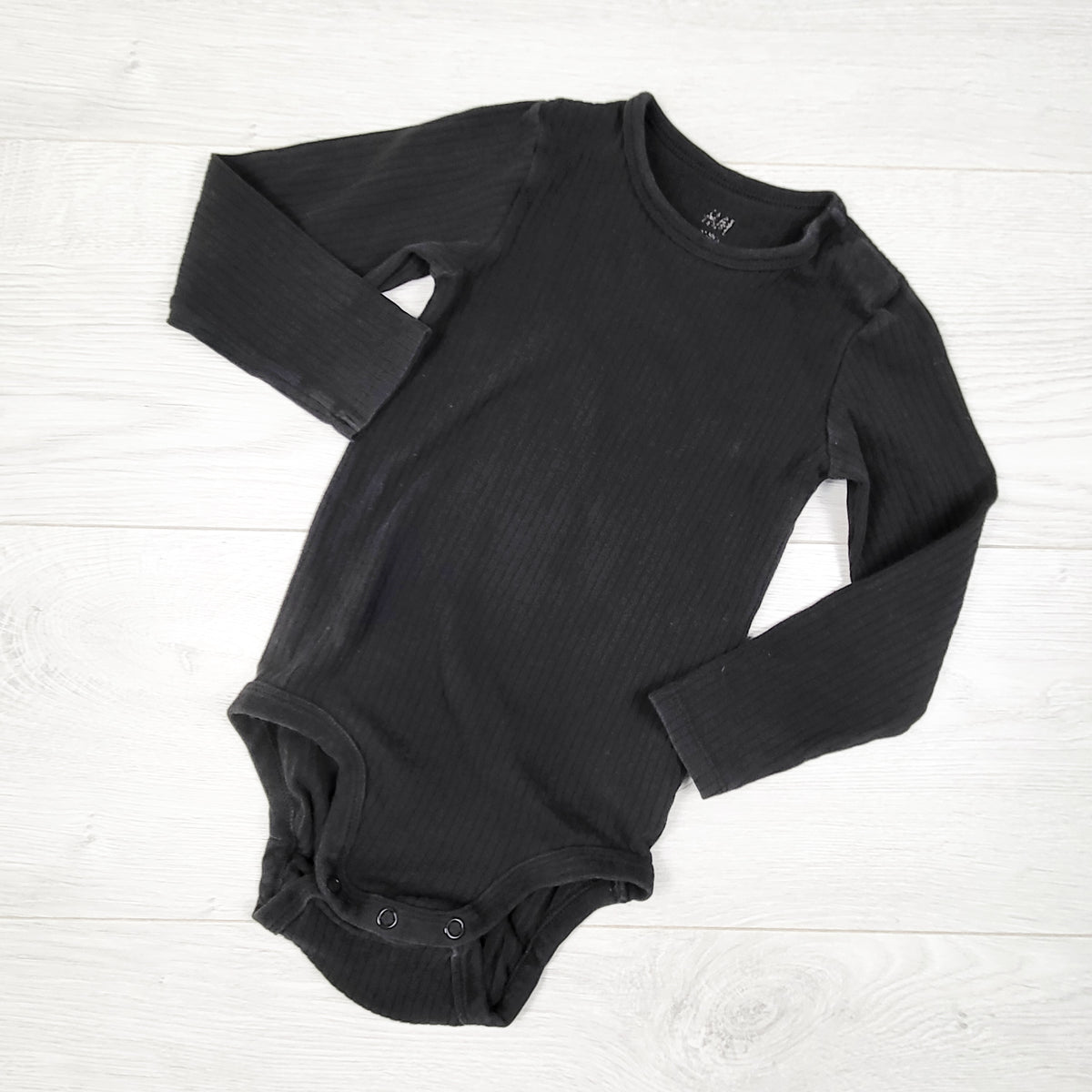 H and M black ribbed long sleeve top. Size 18-24 months