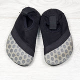 Barefoot style quick dry water shoes. Size 4 (infant) - AS IS