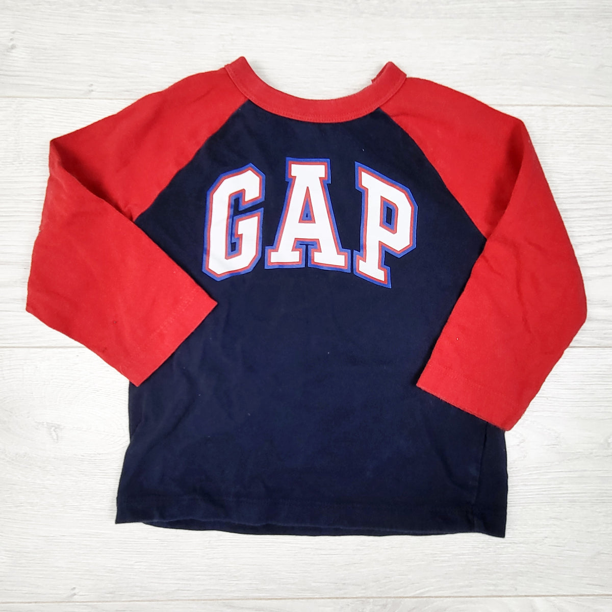 Gap navy and red raglan style logo tee. Size 18-24 months