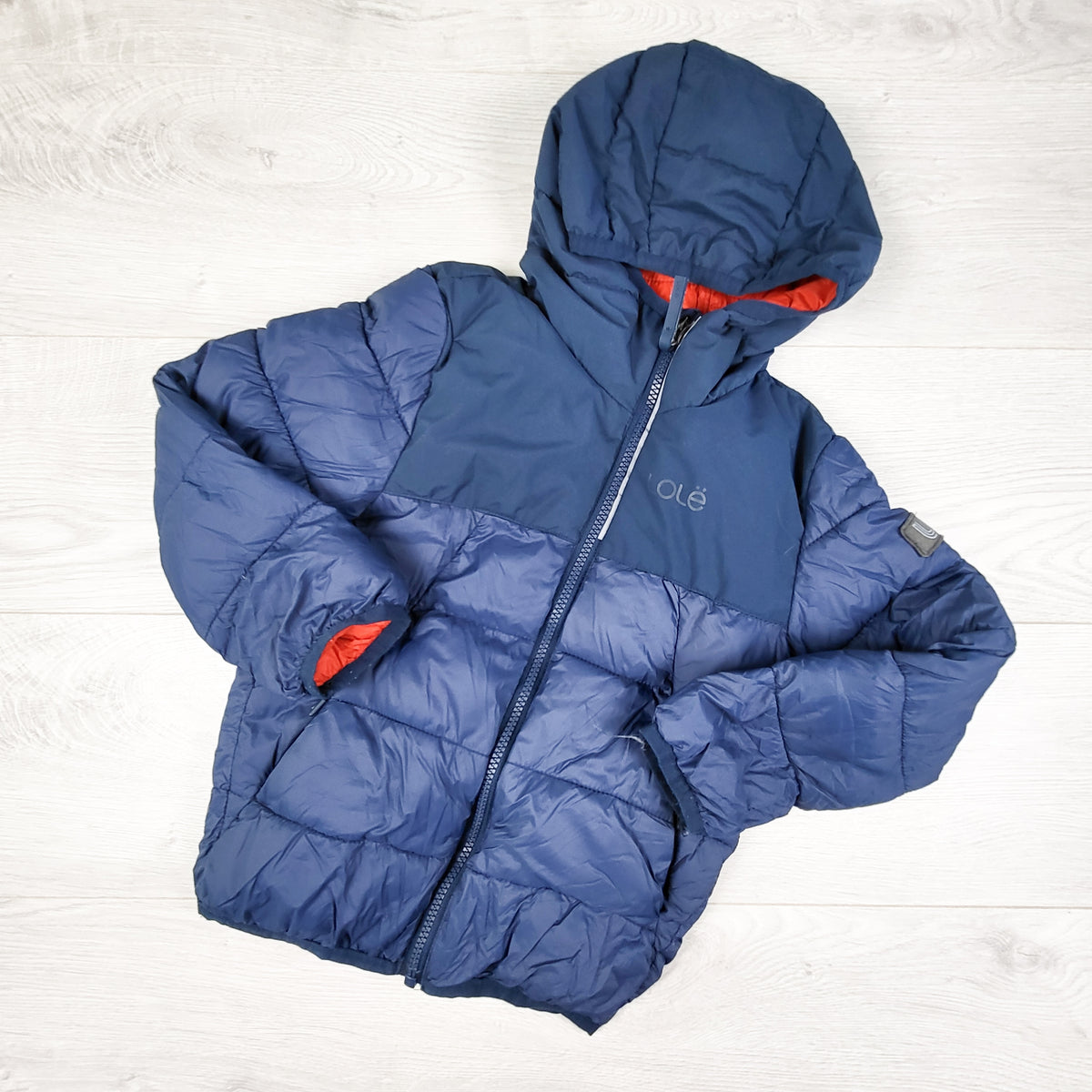 Lole navy insulated packlable jacket. Size 4/5T