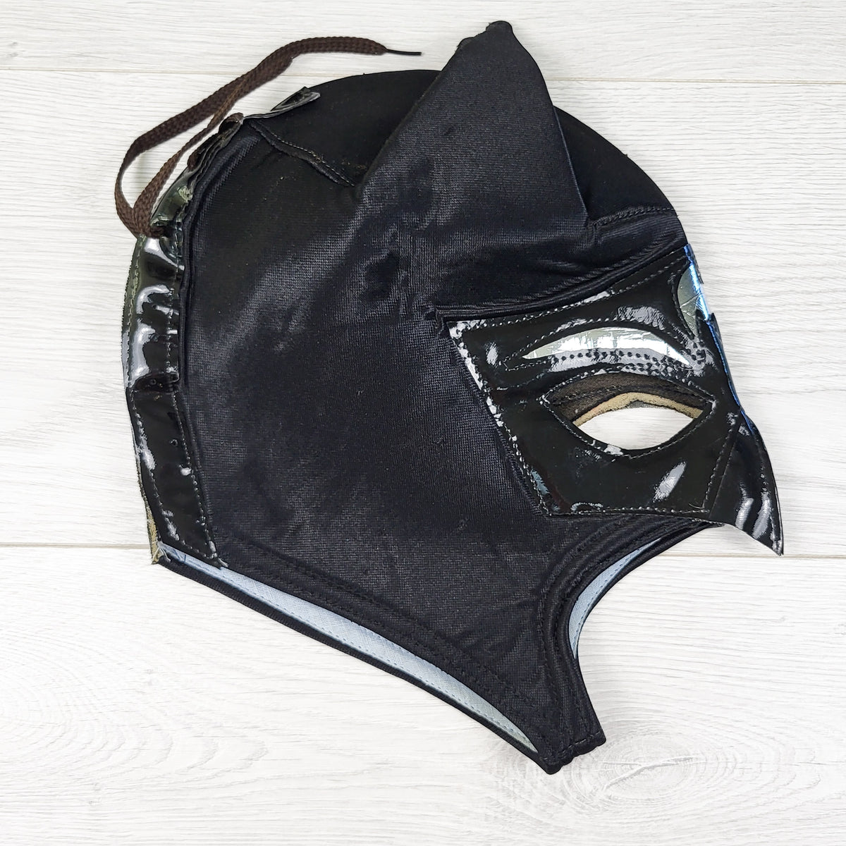 Batman-Themed Lucha Libre Wrestling Mask
