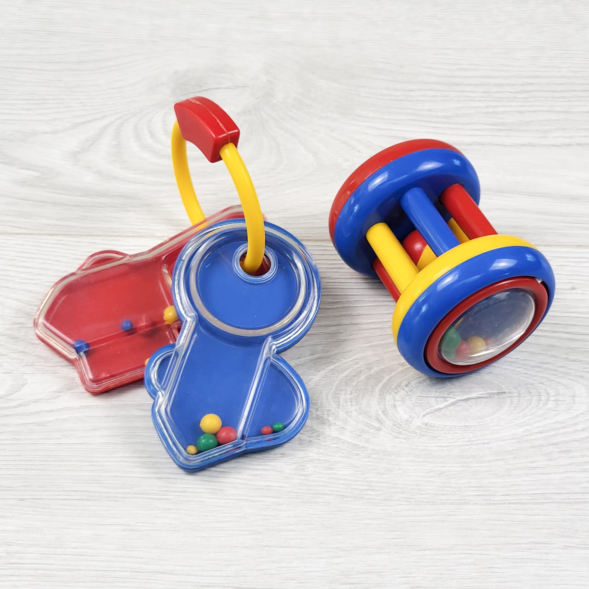Primary Colour 2pc rattle set