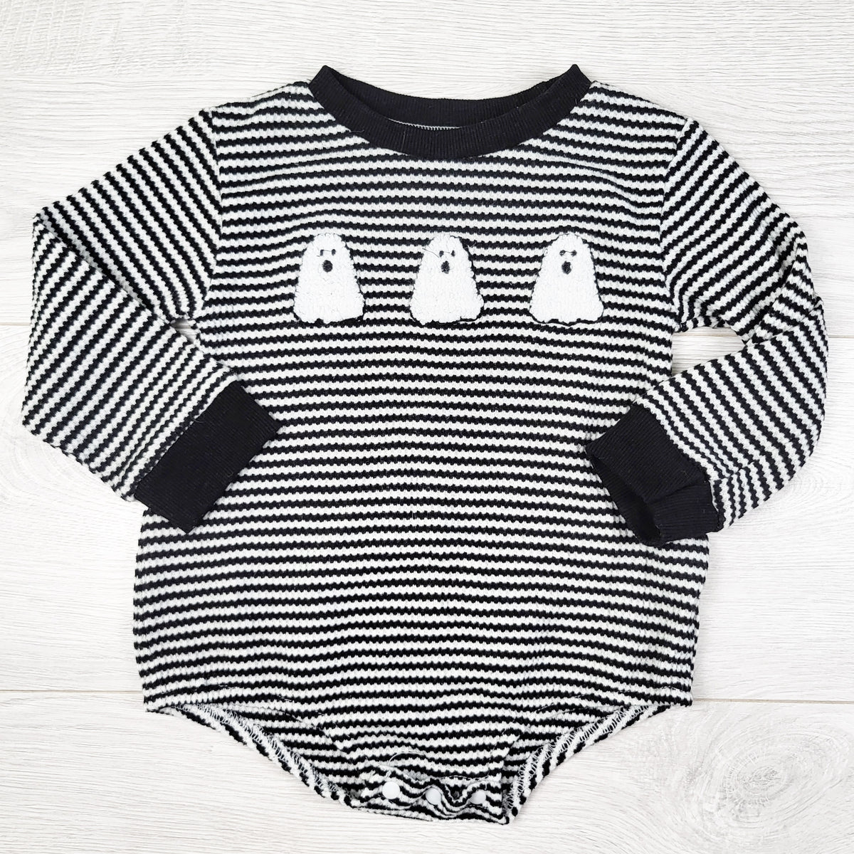 Black striped bubble romper with chenille ghosts. Size 12-18 months
