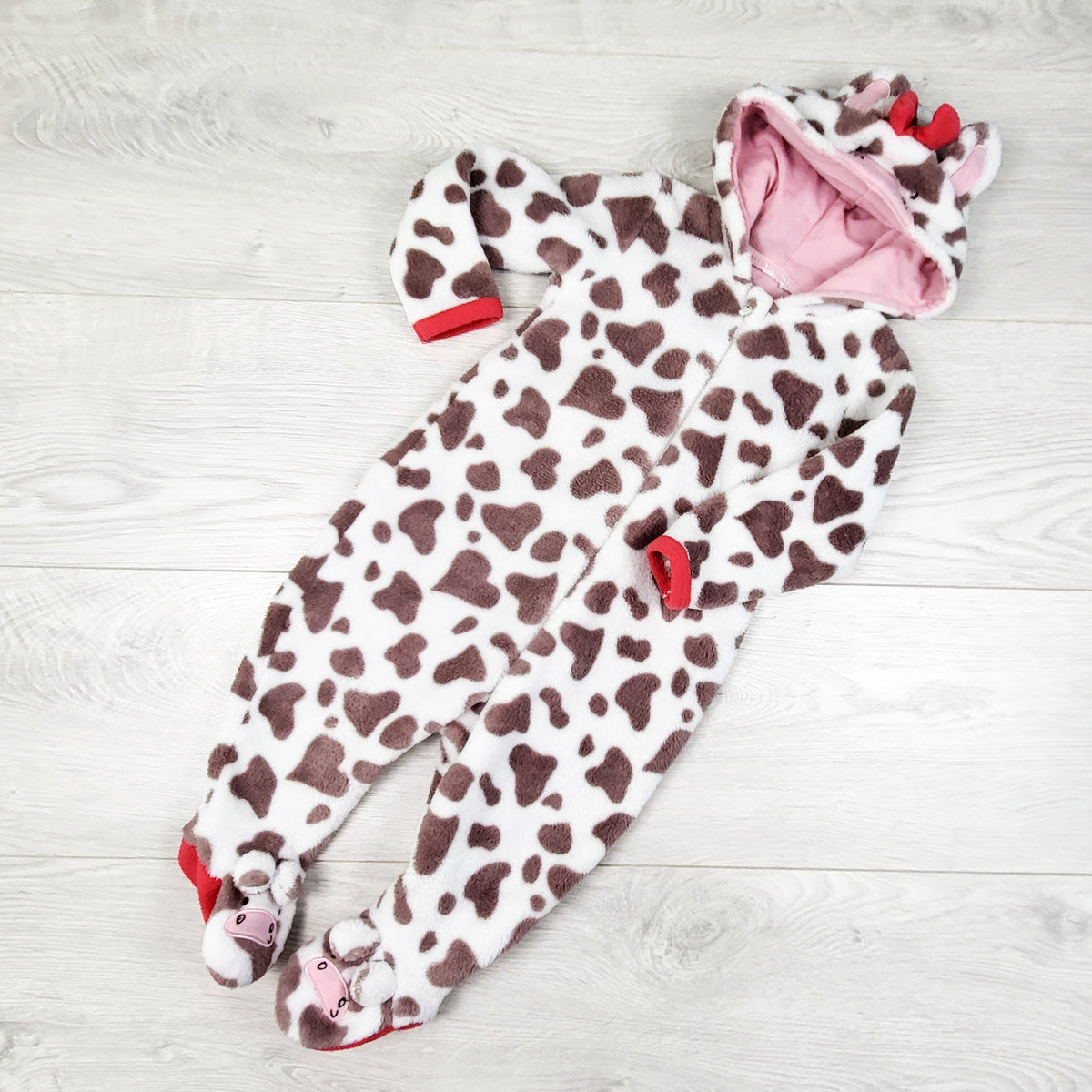 Snugabye cow print plush bunting suit / pram suit. Size 6 months