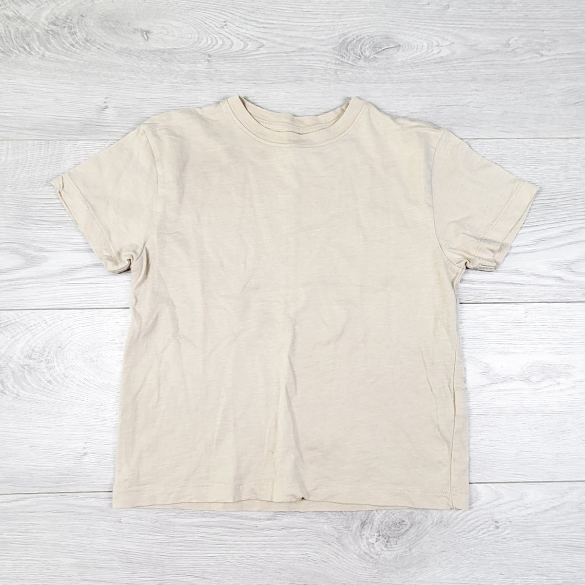 Zara beige t-shirt. Size 4/5T
