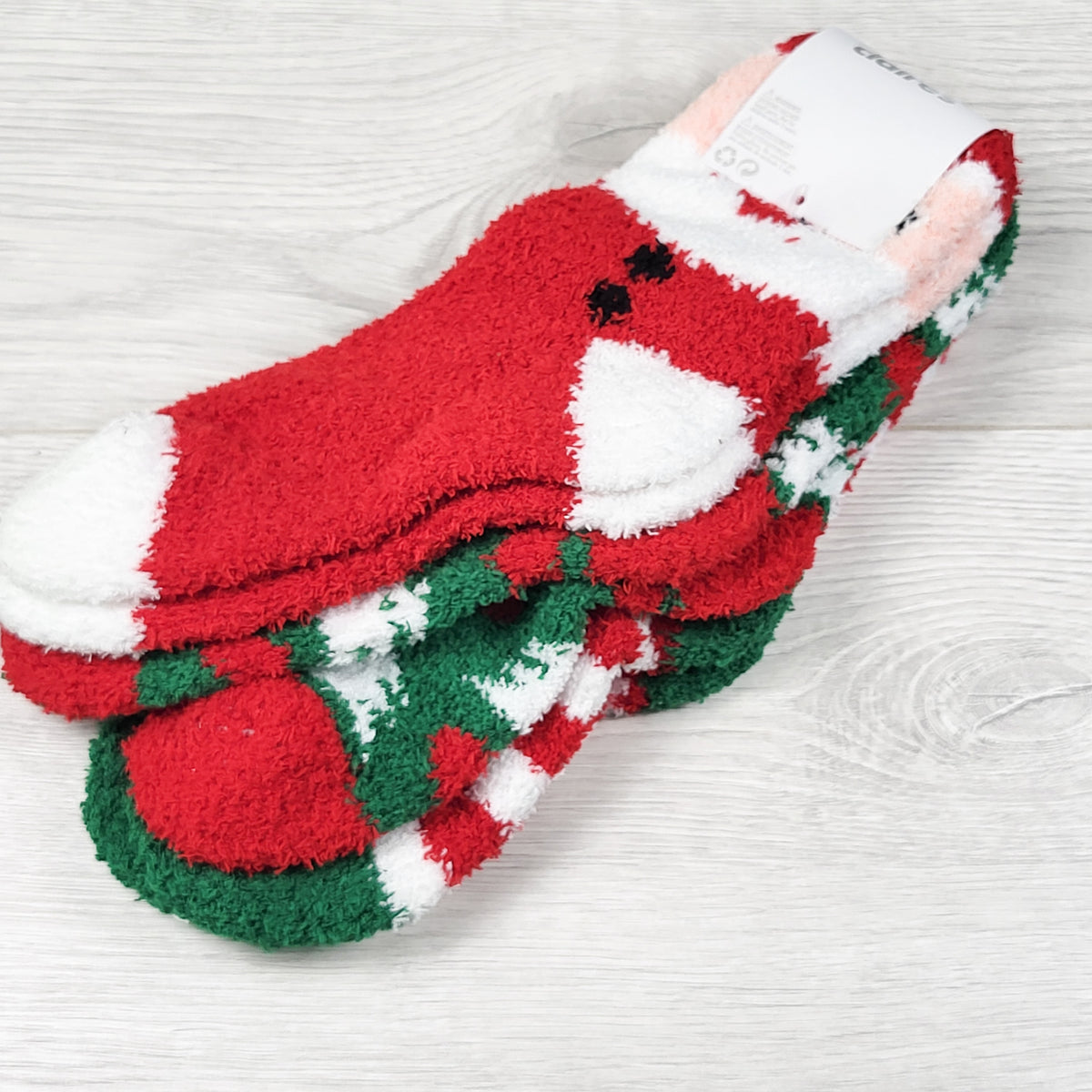 NEW - Claire's Christmas Holiday Fuzzy Socks Multi-Pack. One size fits most