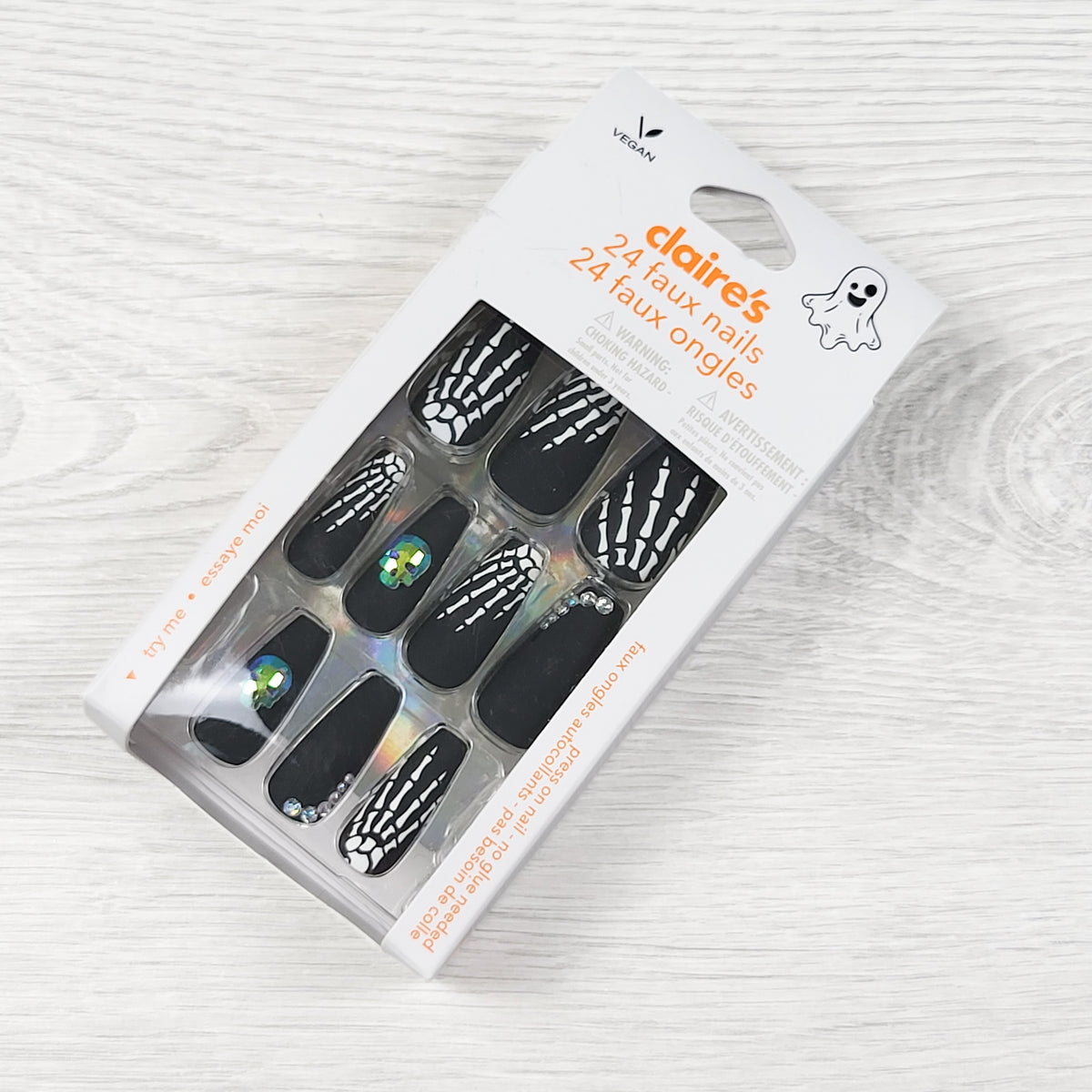 NEW - Claire's Halloween Skeleton  Hands Press-On Faux Nails (24-Piece Pack)