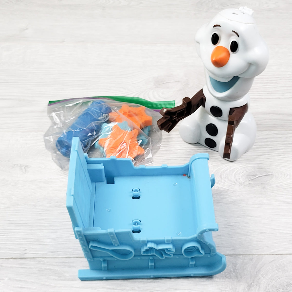 Play-Doh Disney Frozen Olaf's Sleigh Ride Playset
