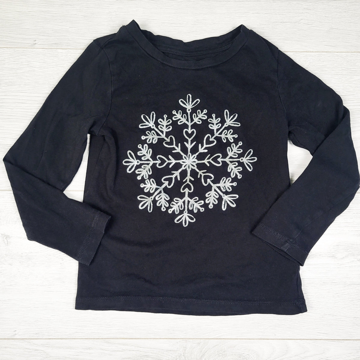 Joe black long sleeve top with glitter snowflake. Size 4T