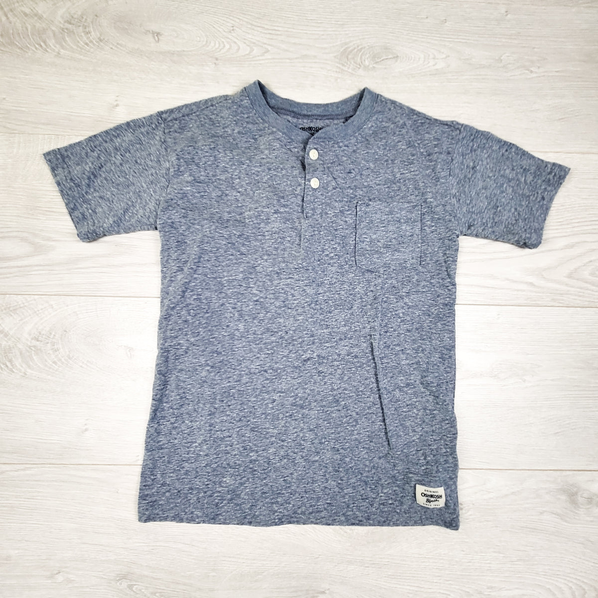 Oshkosh heathered blue t-shirt. Size 8