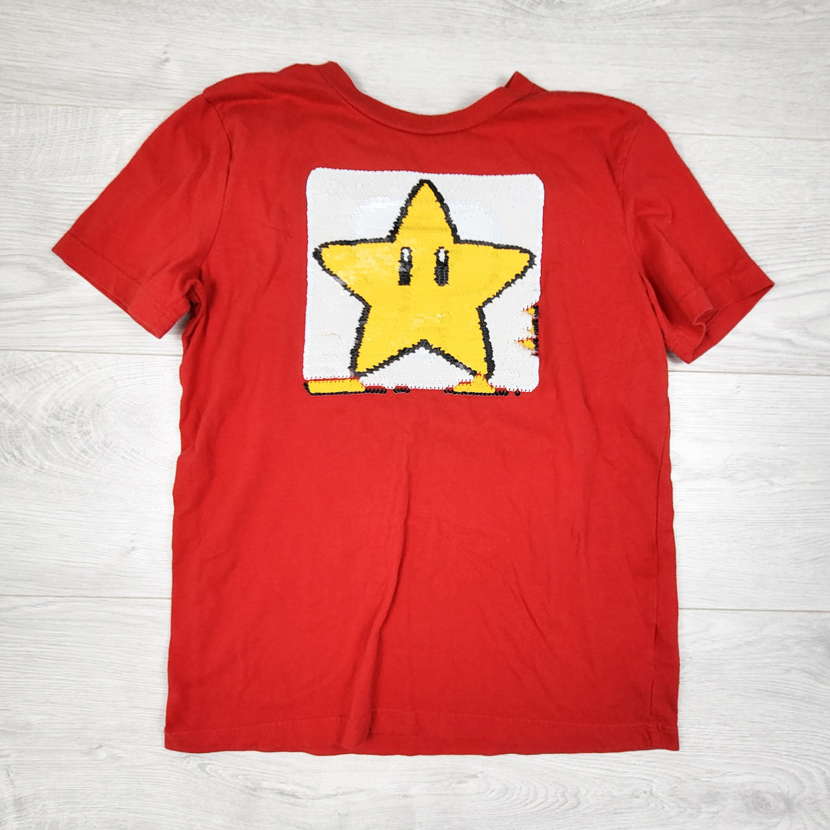 Red Super Mario flip sequin t-shirt. Size large (10/12ish)