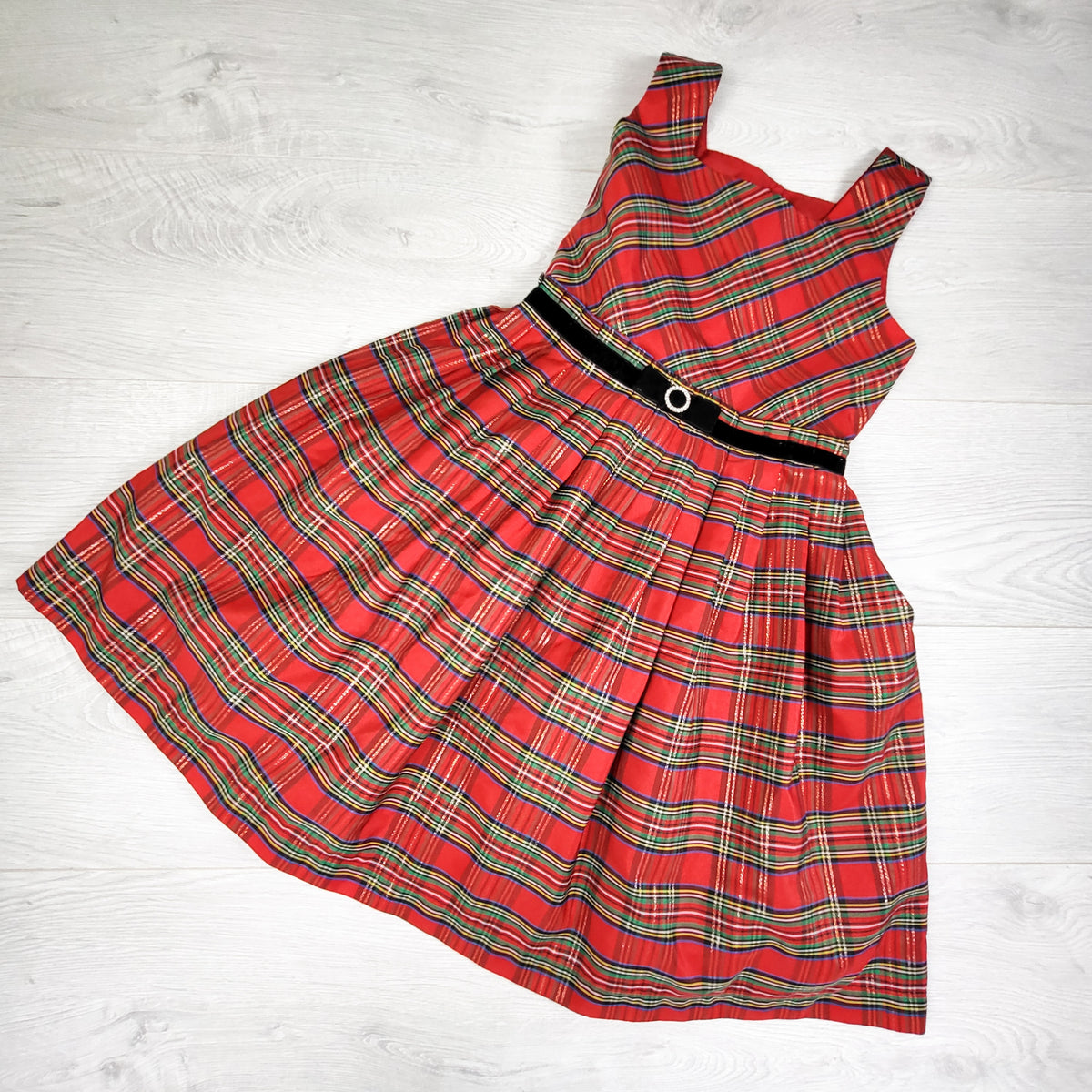 Jona Michelle red plaid special occasion dress. Size 7