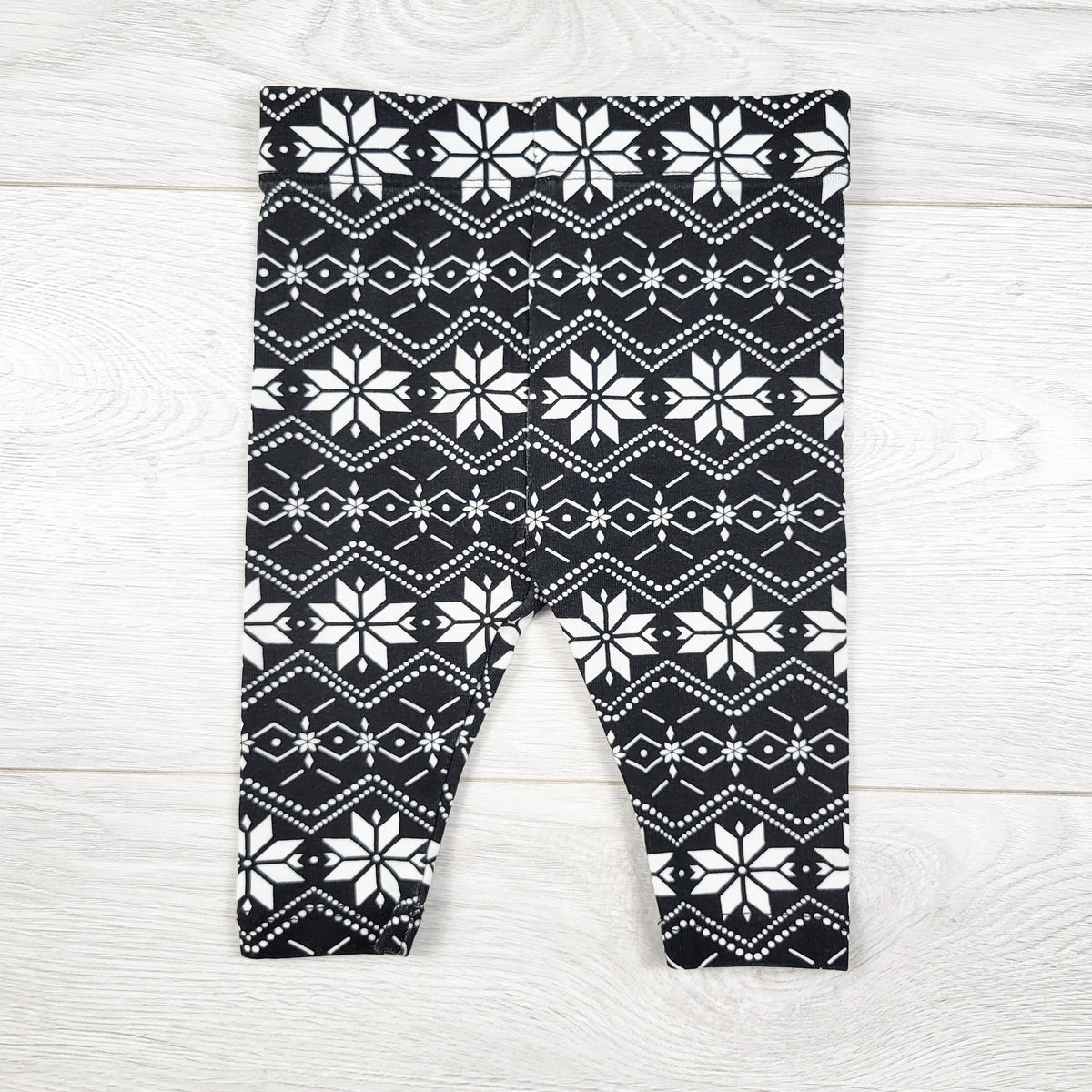 Joe black snowflake print leggings. Size 0-3 months
