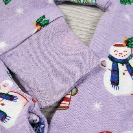 Old Navy purple Christmas themed 2pc PJs. Size 18-24 months - AS IS