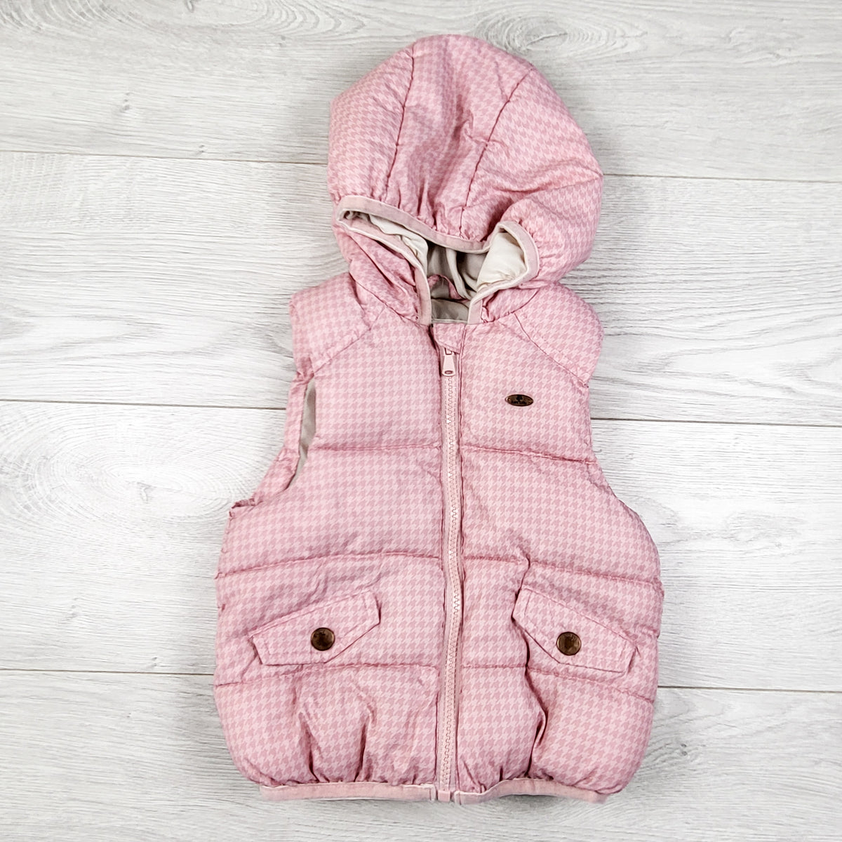 Zara pink houndstooth patterned puffer vest. Size 12-18 months
