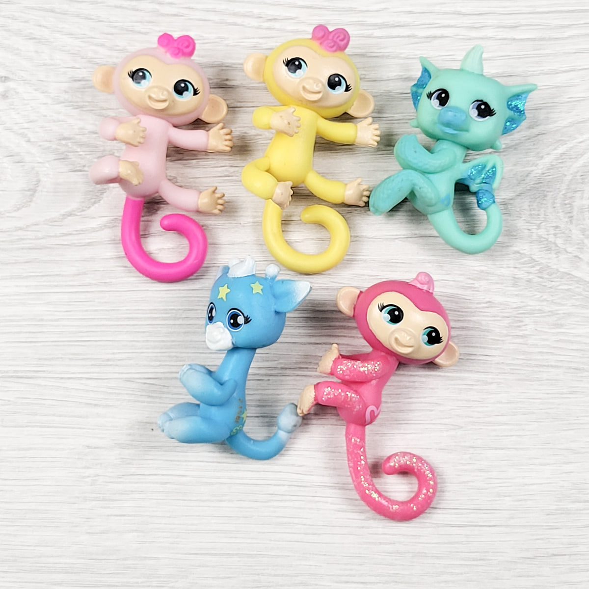 Fingerlings Minis Figures