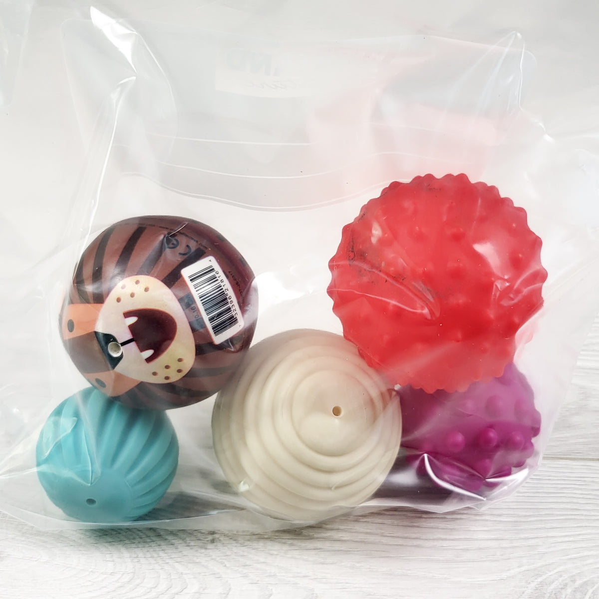 Lot of sensory balls