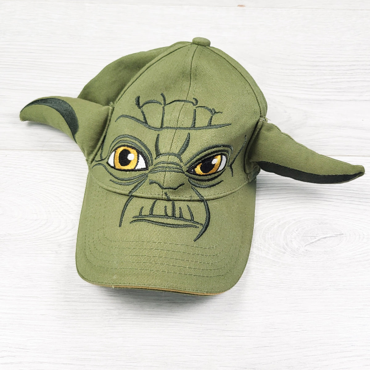 Disney Star Wars Clone Wars Master Yoda Snapback Hat