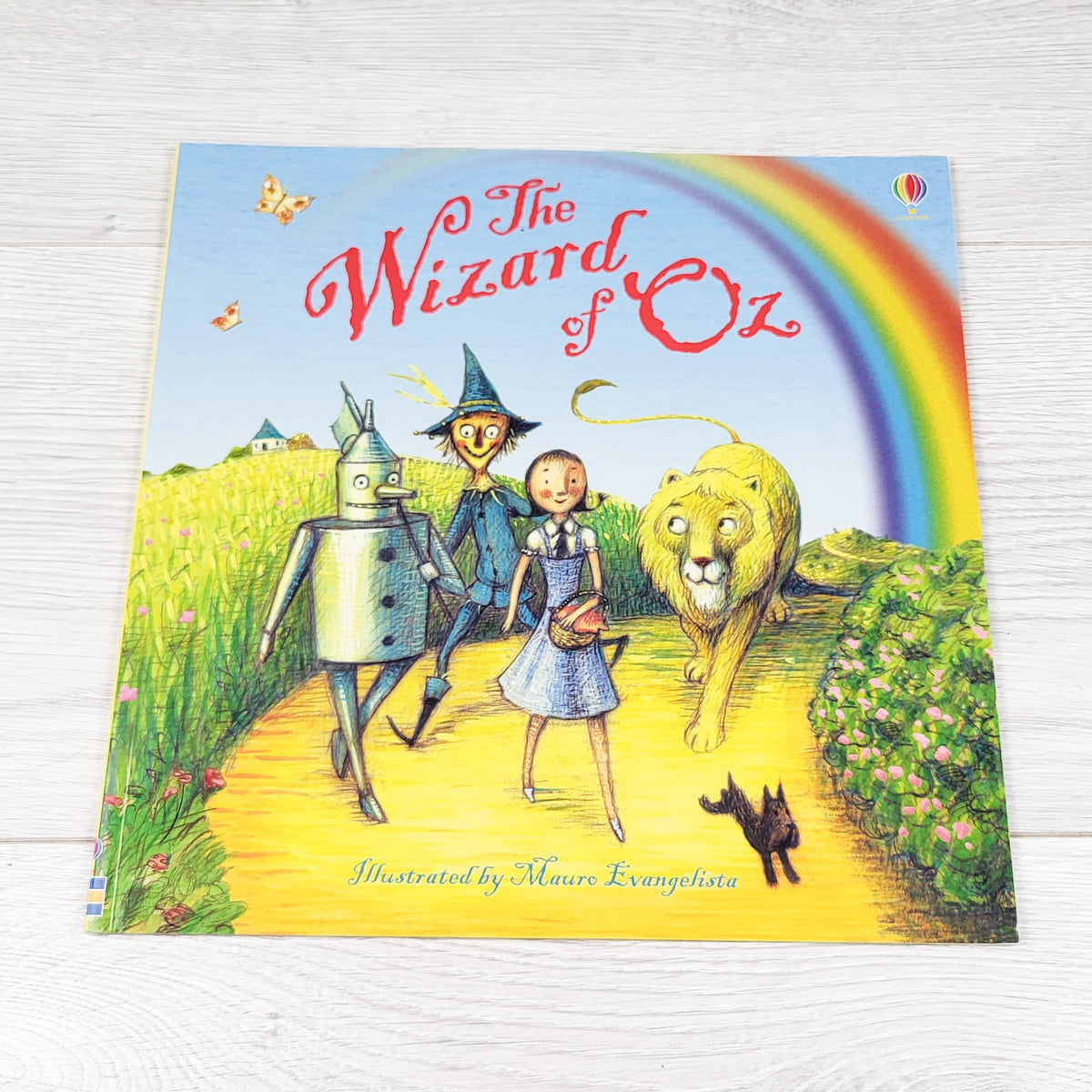 The Wizard of Oz. Soft cover book