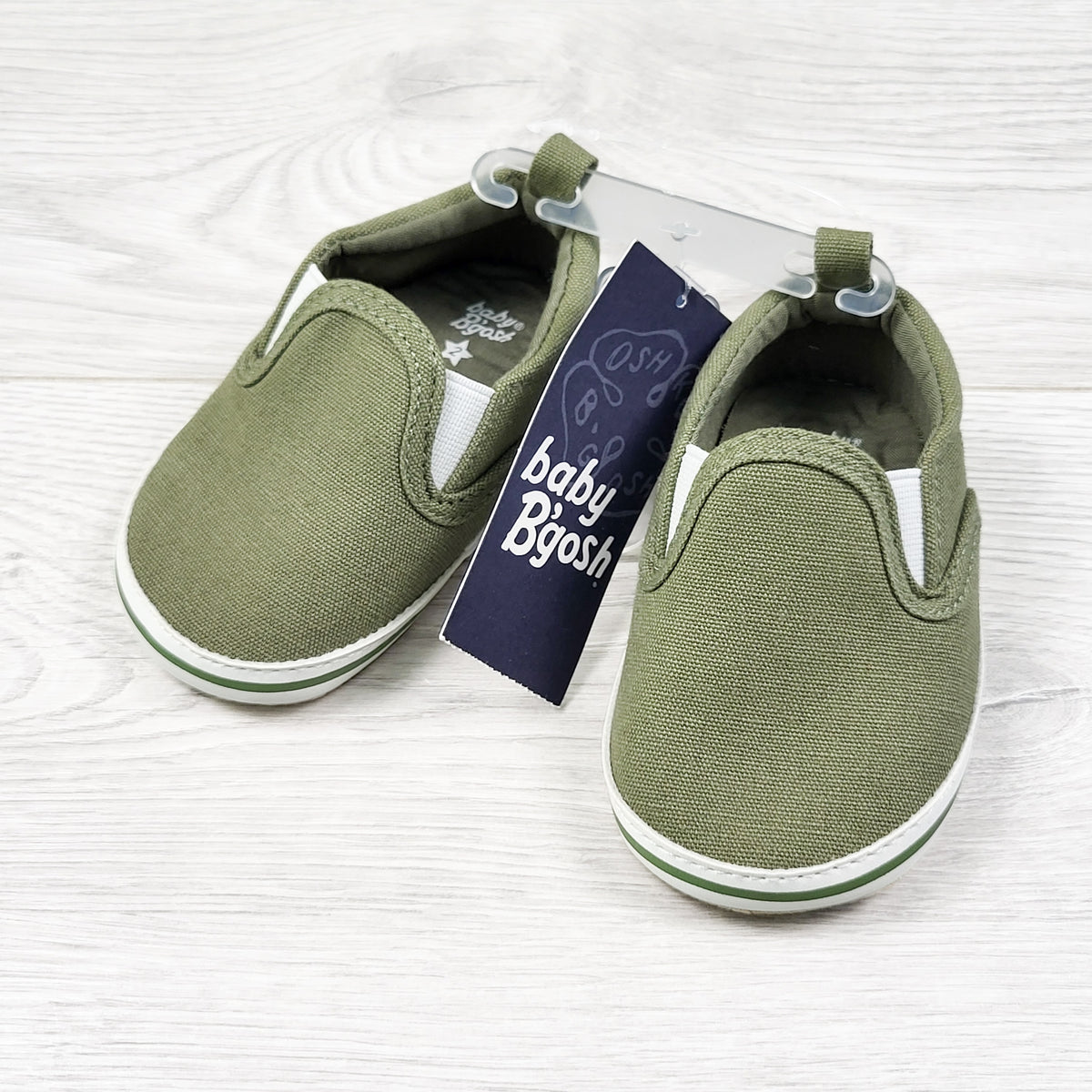 NEW - Baby B'Gosh green canvas slip-on soft soled shoes. Size 2 (3-6 months)
