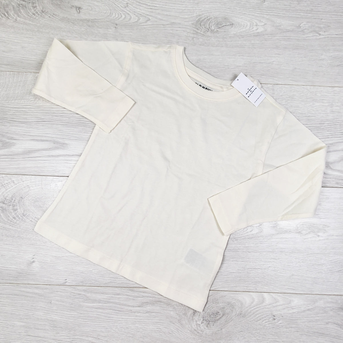 NEW - Old Navy Cream Coloured Long Sleeve Top. Size 4T
