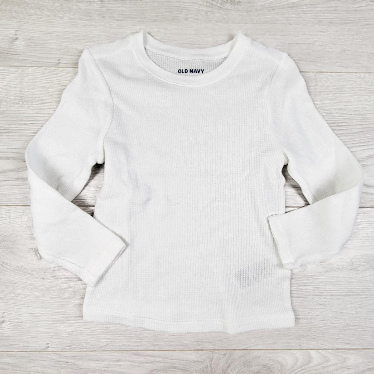 Old Navy White Waffle Knit Long Sleeve Top. Size 3T