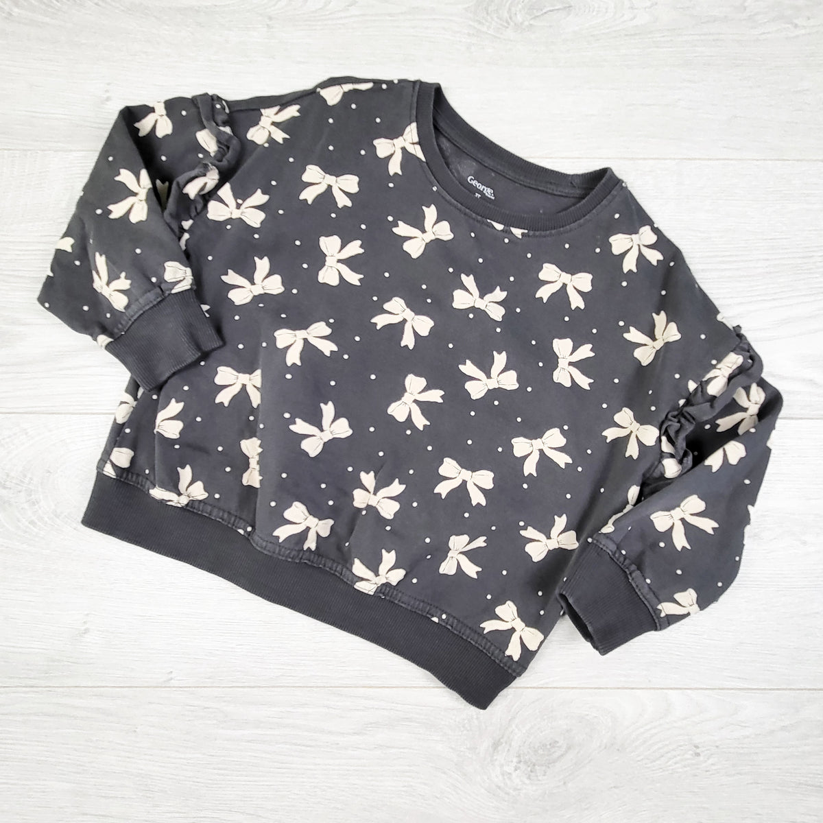 George Grey Bow Print Sweatshirt. Size 3T