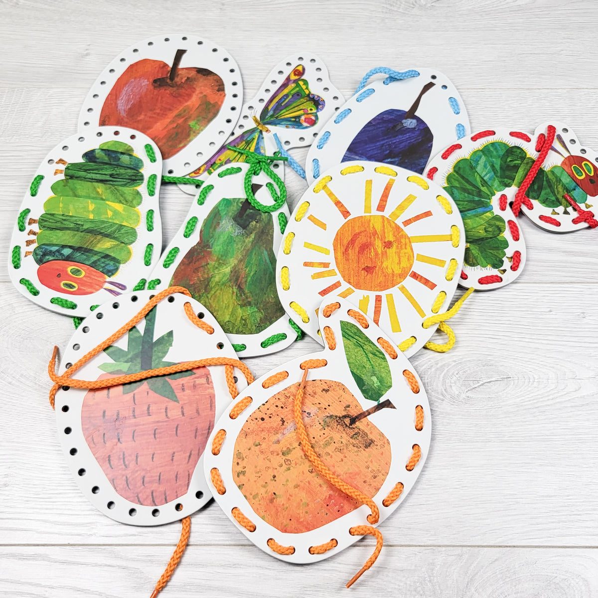 The World of Eric Carle: The Very Hungry Caterpillar Lacing Cards