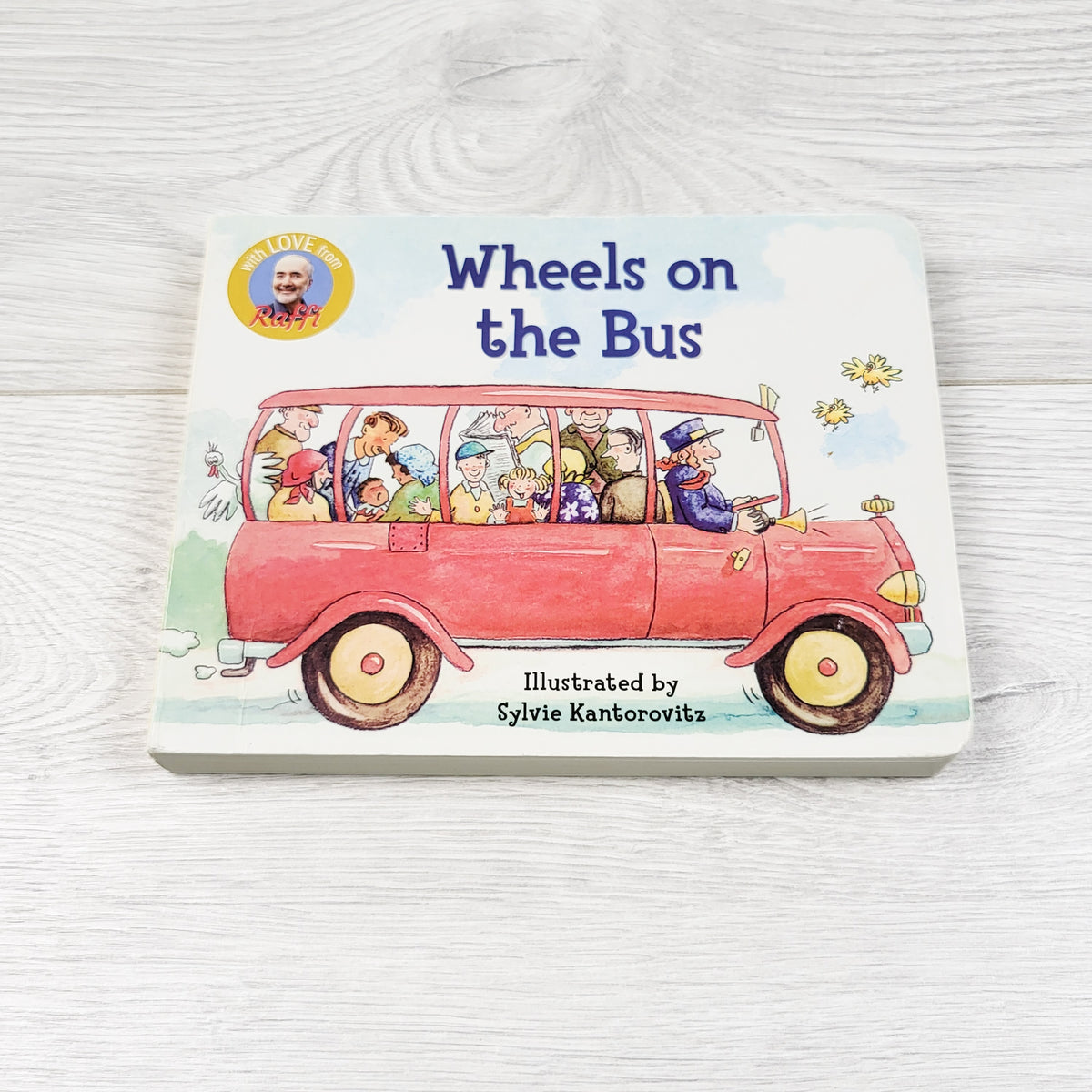 Wheels on the Bus. Board Book