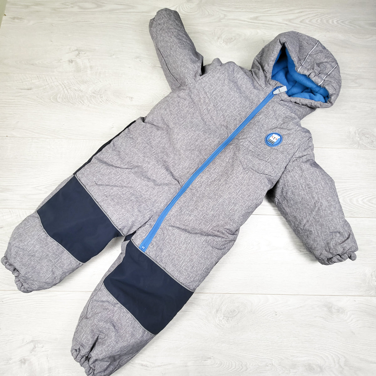 George Grey Fleece Lined One Piece Snowsuit. Size 3T