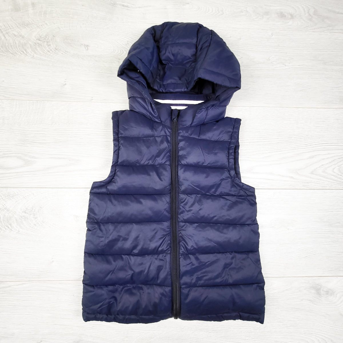 Joe Navy Hooded Quilted Vest. Size 4T
