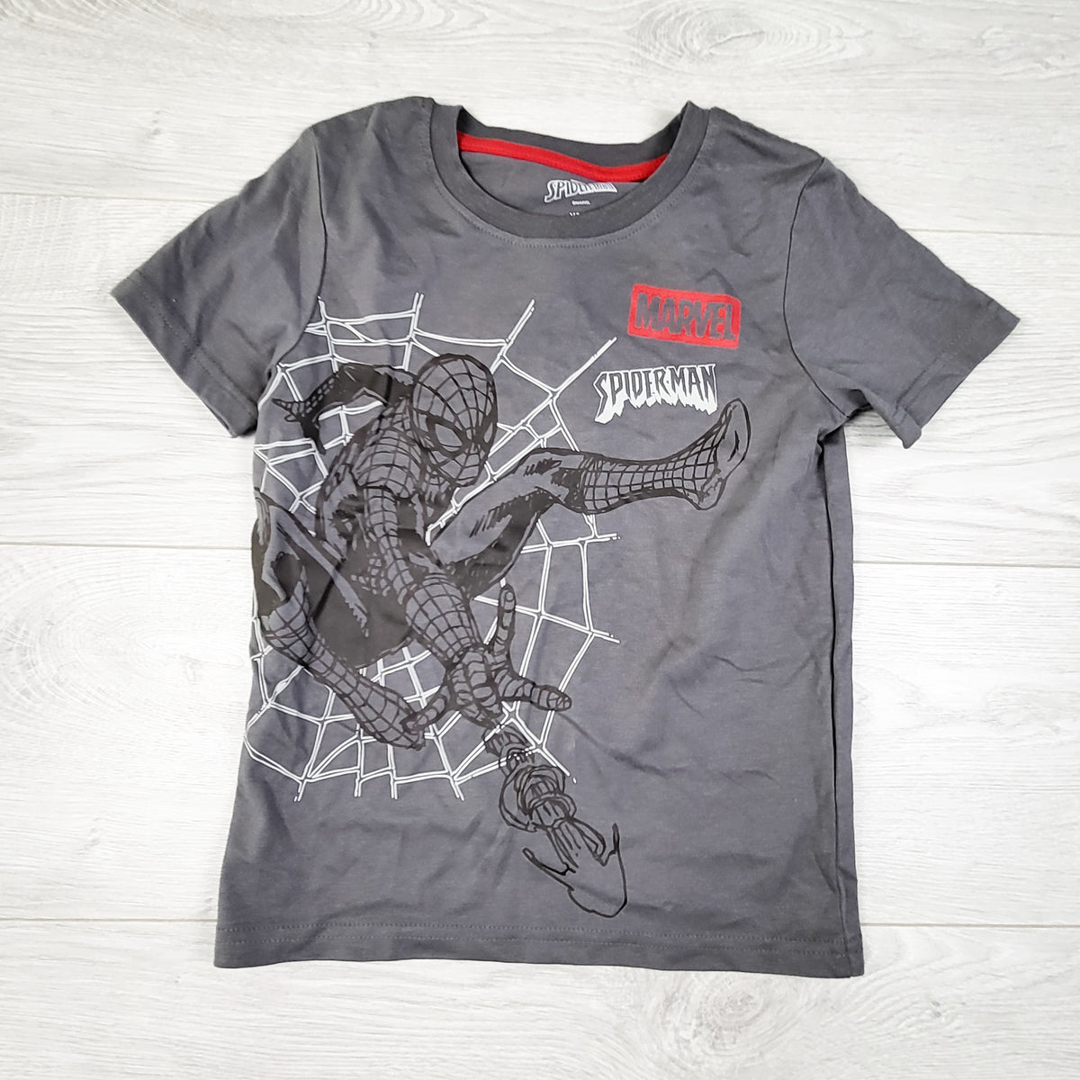 Marvel Grey Spider-man T-shirt. Size 4/5T