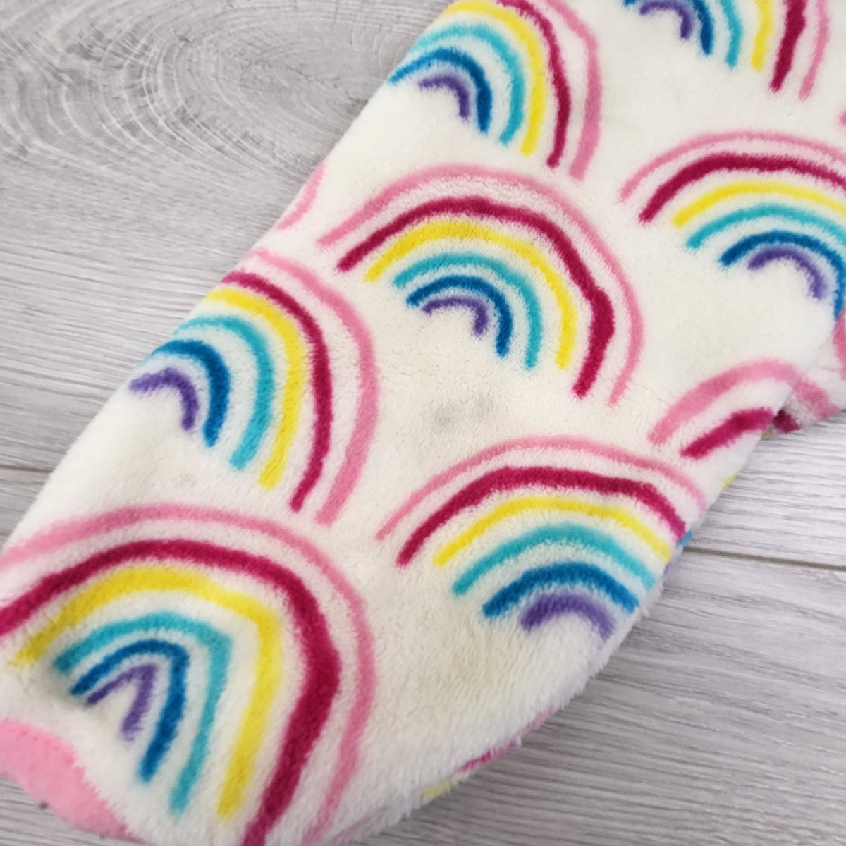Hatley Plush Rainbow Print Bunting / Pram Suit. Size 18-24 Months - AS IS