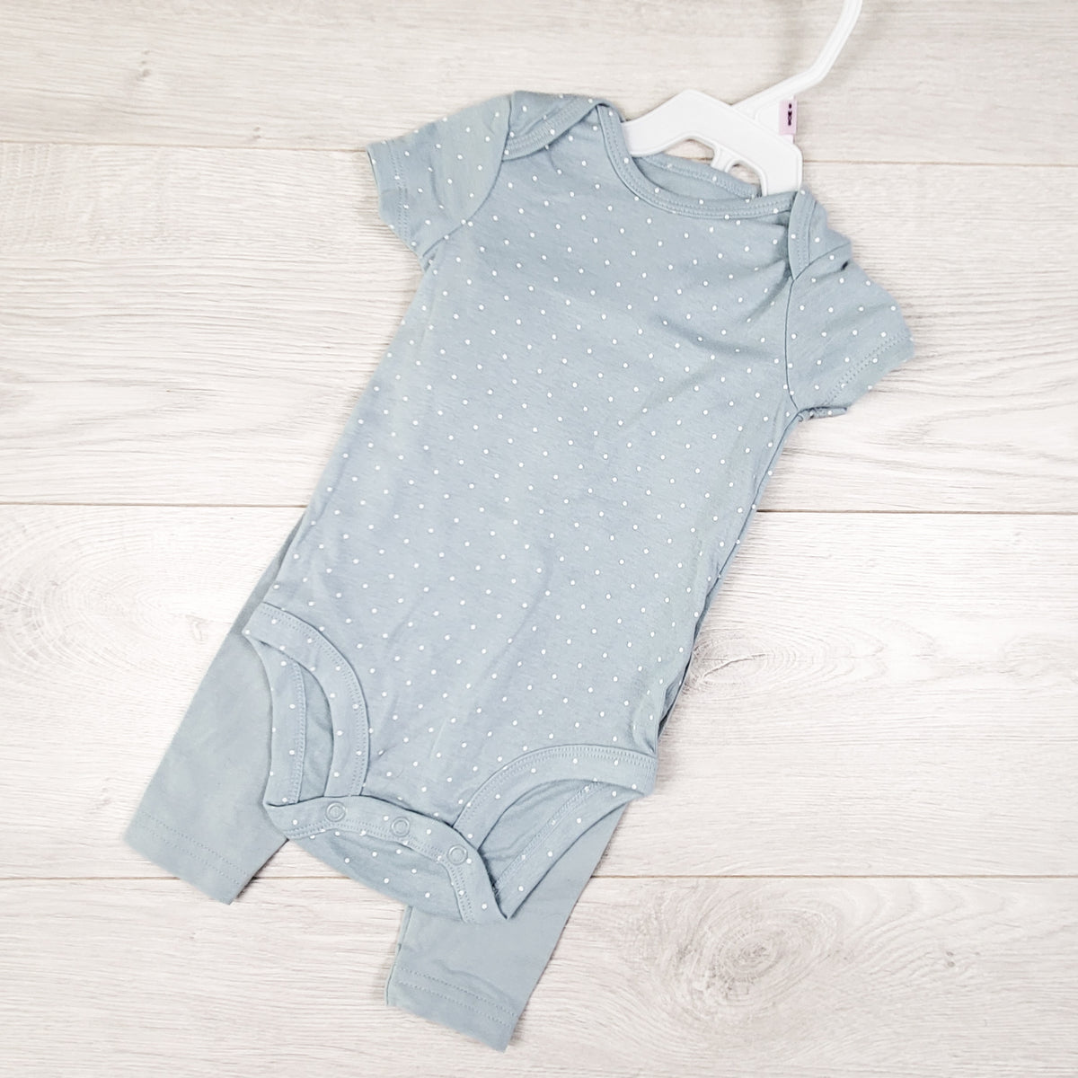Carters Blue-Grey Polka Dot 2pc Bodysuit Set. Size 9 Months