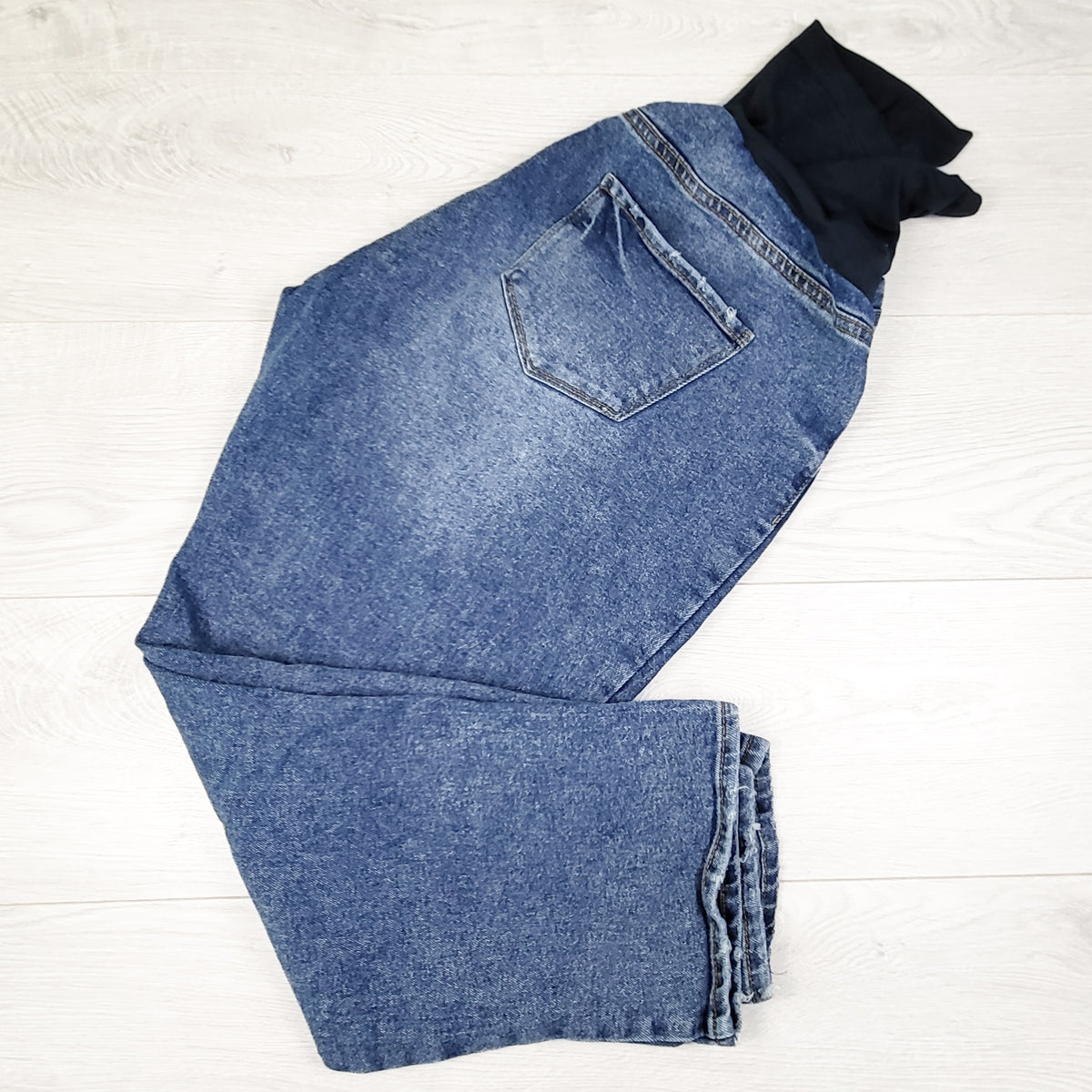 S.O.N.G. Distressed Cropped Maternity Jeans. Size XL