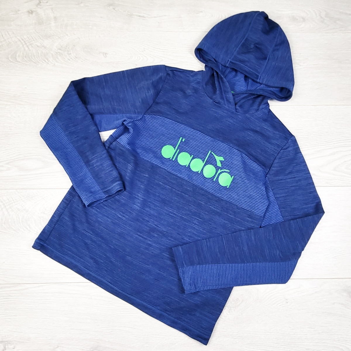 Diadora Blue Pullover Active Hoodie. Size Medium