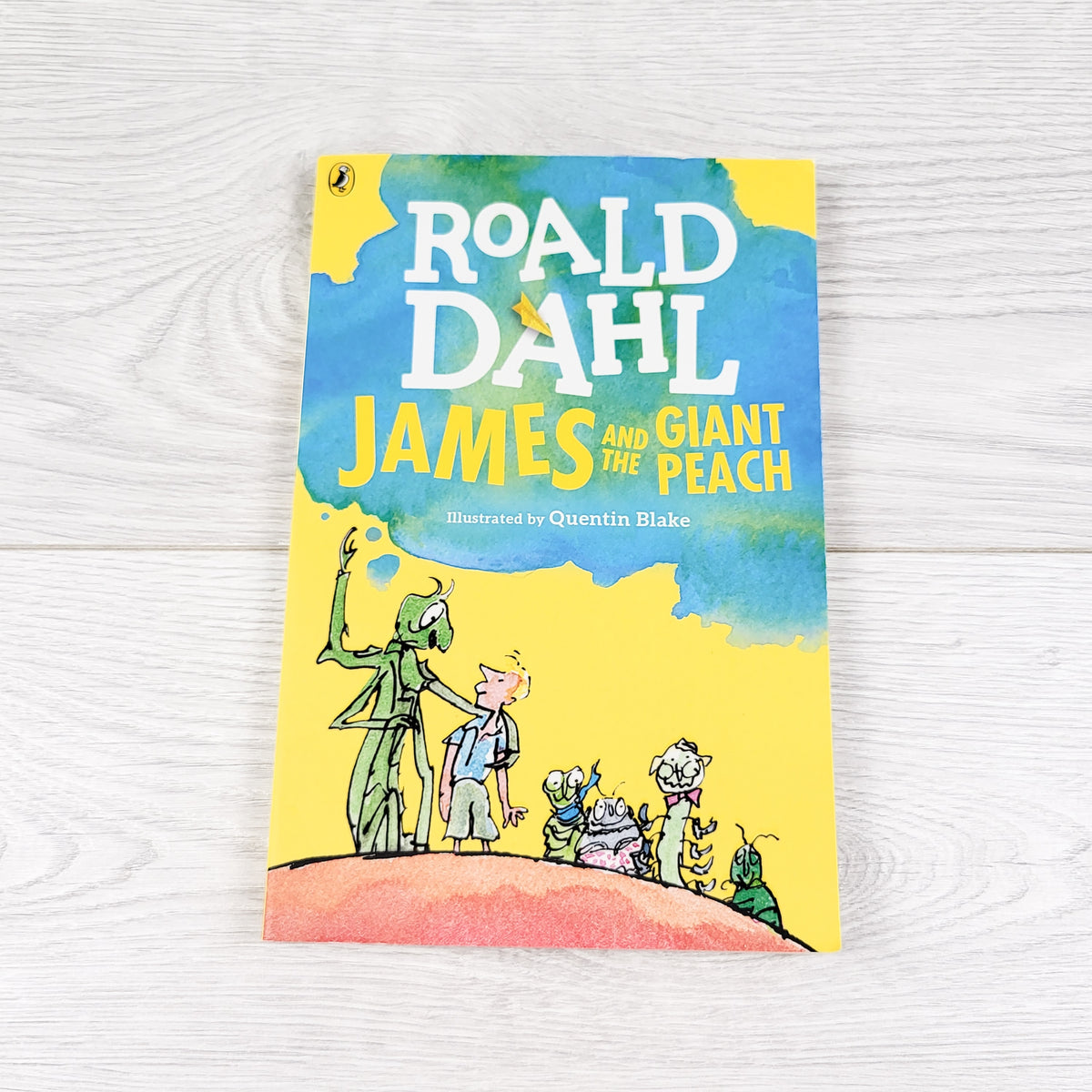 James and the Giant Peach. Soft cover chapter book