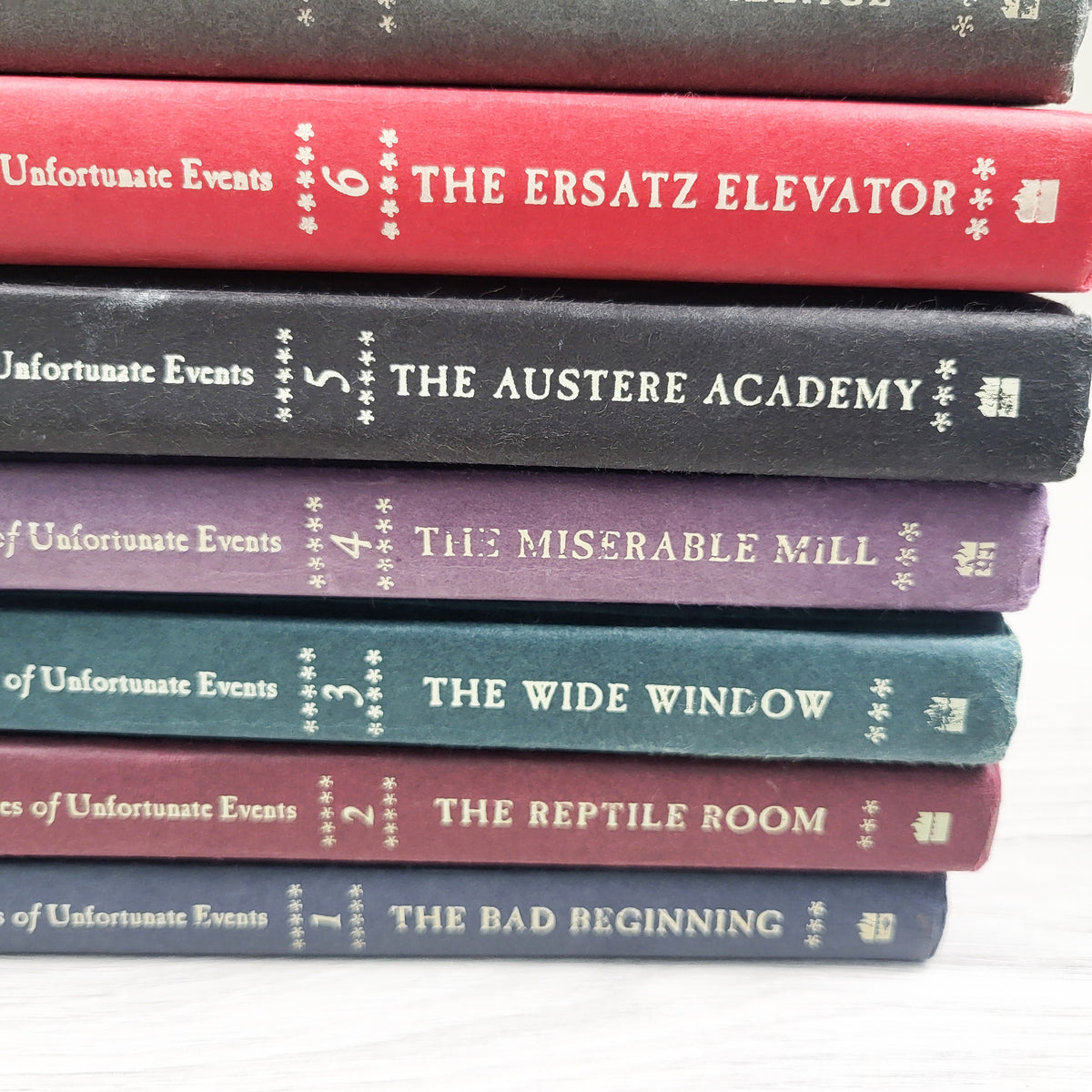 Complete 13-book hardcover collection of A Series of Unfortunate Events by Lemony Snicket  (NO SHIPPING)