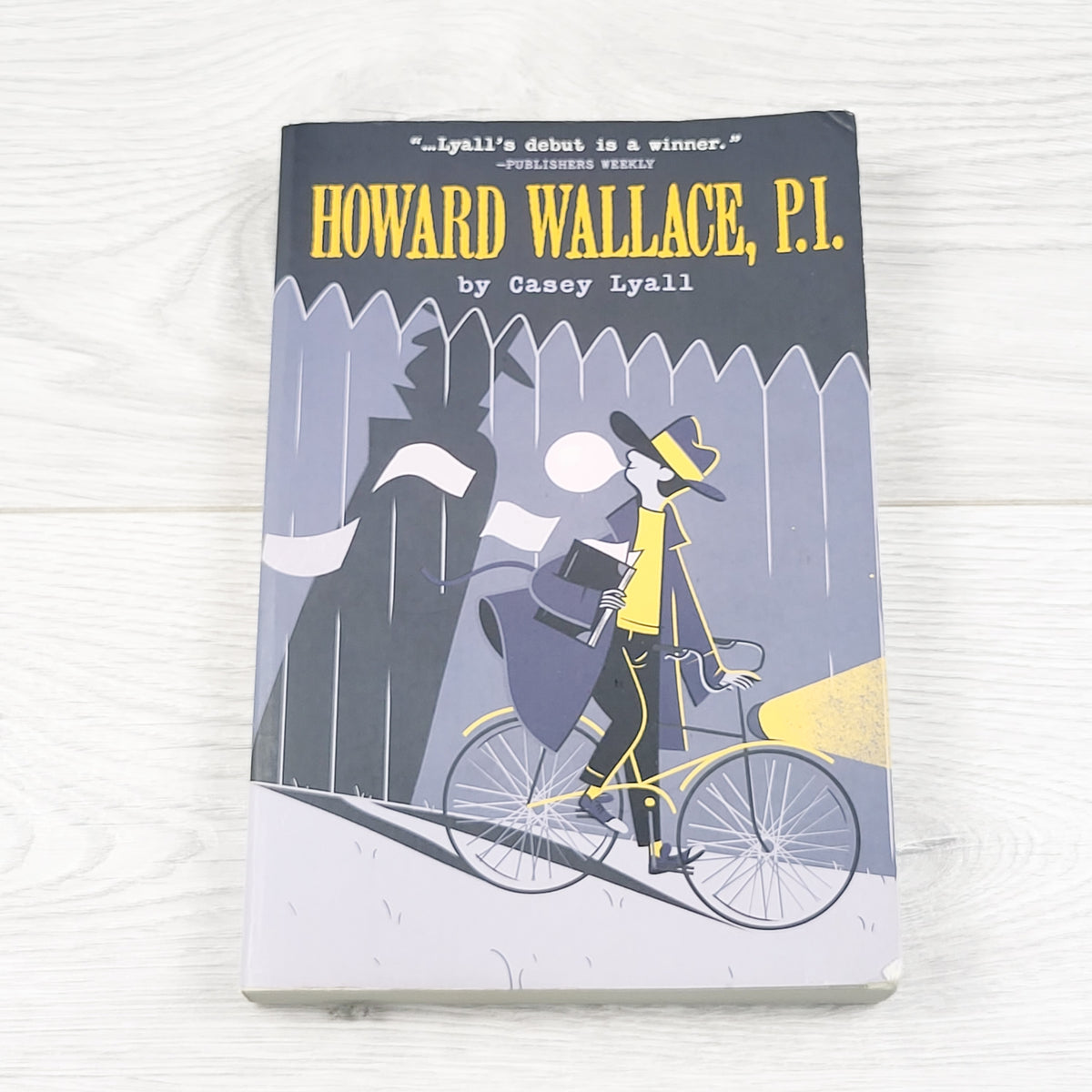 Howard Wallace, P.I. Soft cover chapter book